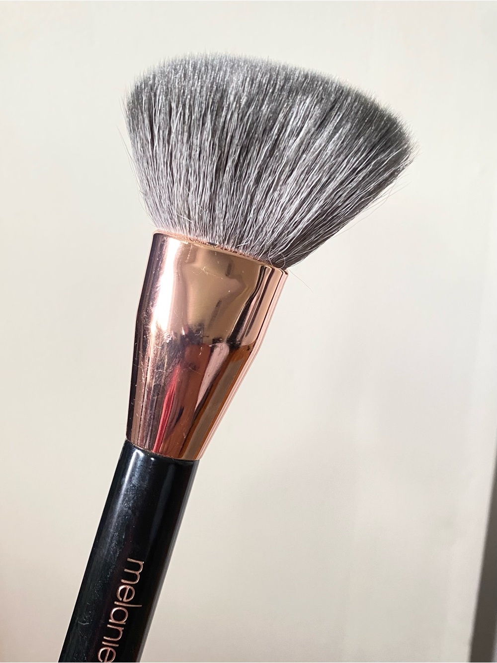 Melanie Mills Face and Body Brush - Picture 5 of 7